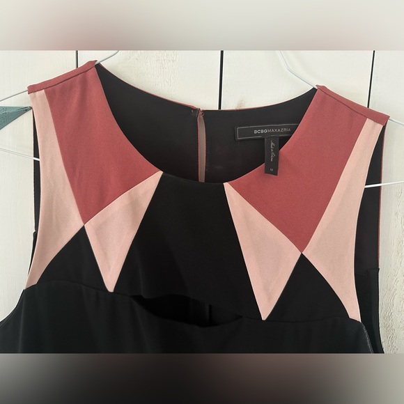 Black Colorblock Blouse - Picture 3 of 3